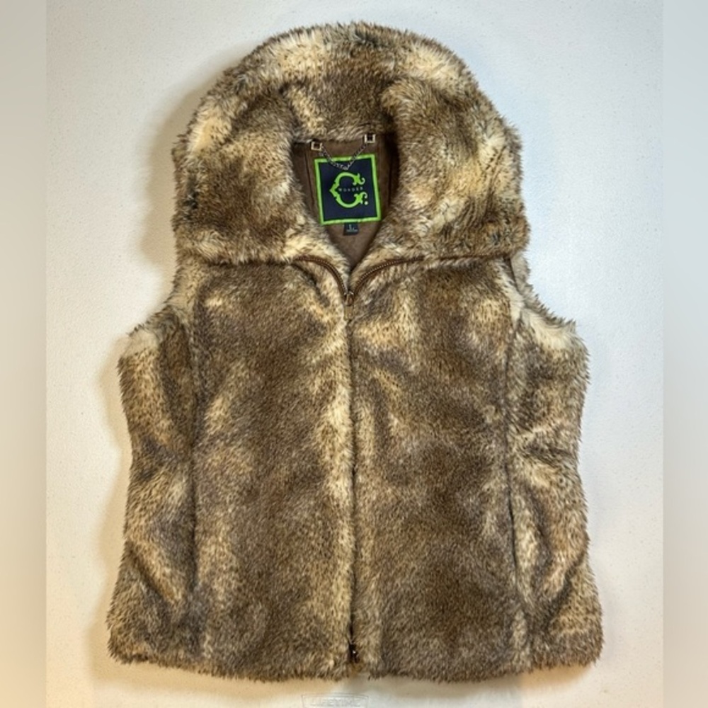 C. Wonder Brown Faux Fur Full Zip Vest with Oversized Collar Size Large